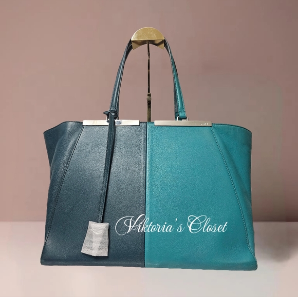 Handbags - FENDI HAND BAG